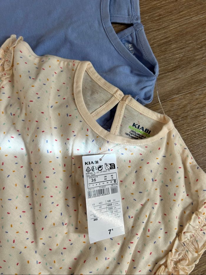 Lot de tee-shirts - photo numéro 2