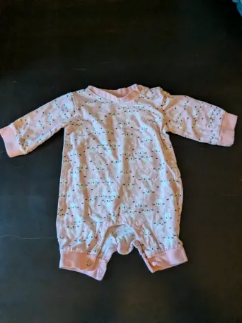 Pyjama ouvert 1mois