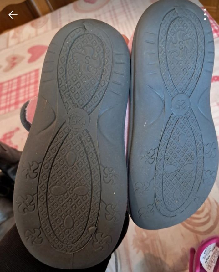 Lot de chaussures taille 25 neuf et tbe - photo numéro 6