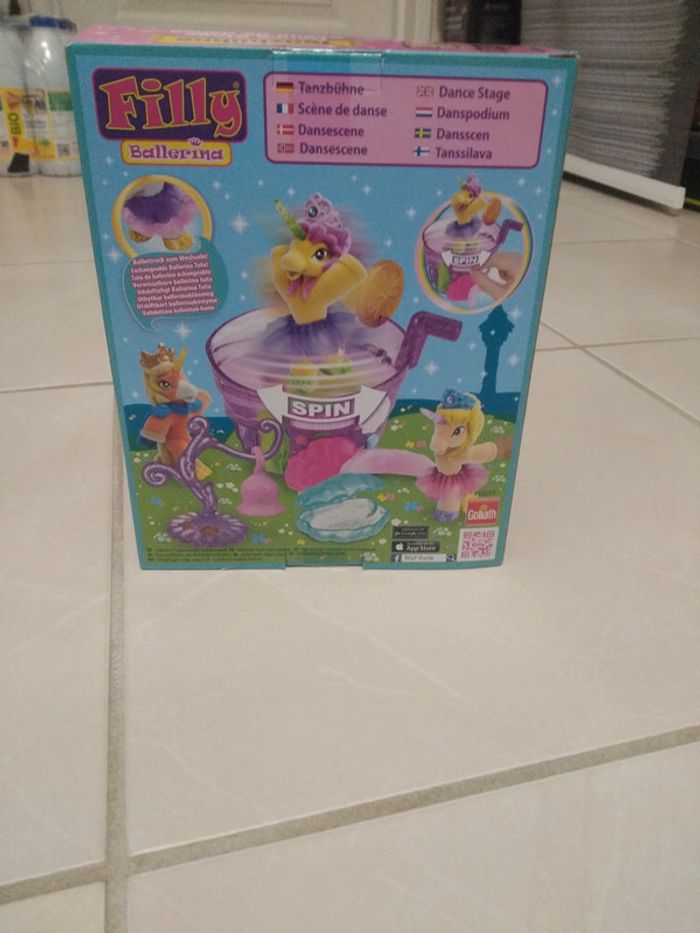 Scène de danse Anya - photo numéro 3