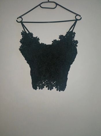 Croc top dentelle