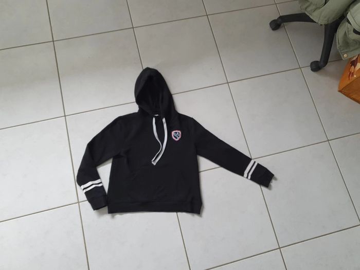 Sweat à capuche fille jennyfer taille S LYA