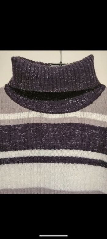 Pull col roulé à rayures Women Only violet. Taille XL