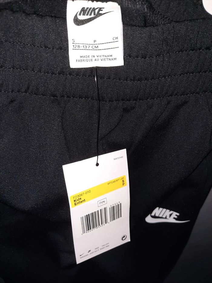 Ensemble survêtement Nike - photo numéro 7