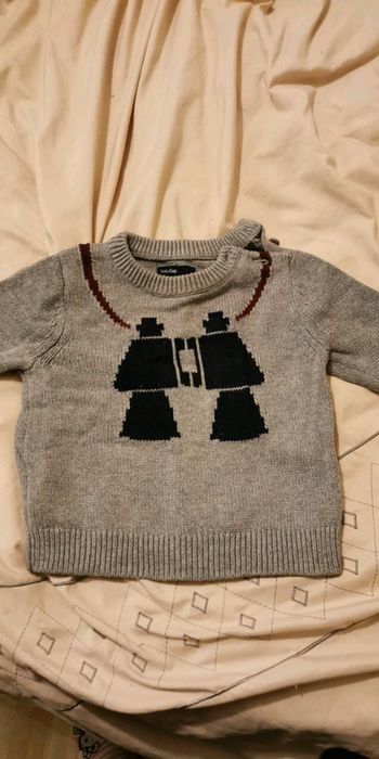 Pull baby gap 6-12 mois