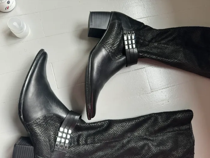 Bottes noir - Bottes en cuir noir / Bottes hautes noir - photo numéro 3