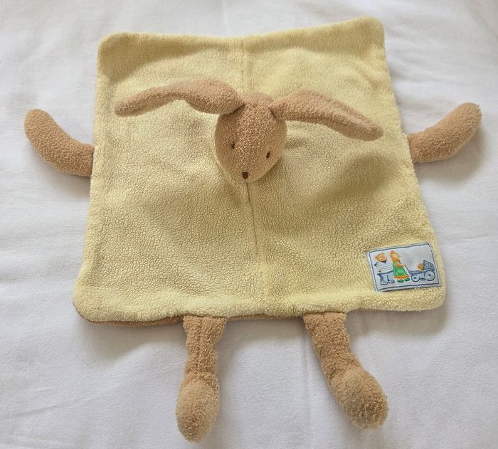 Doudou carré plat Lapin eponge jaune et beige - La grande famille- Moulin Roty