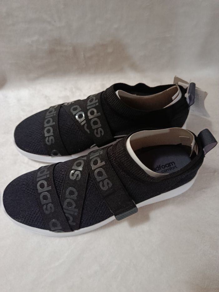 A saisir, NEUVES , baskets , taille 41 1/3 ( bien lire svp ) - photo numéro 4