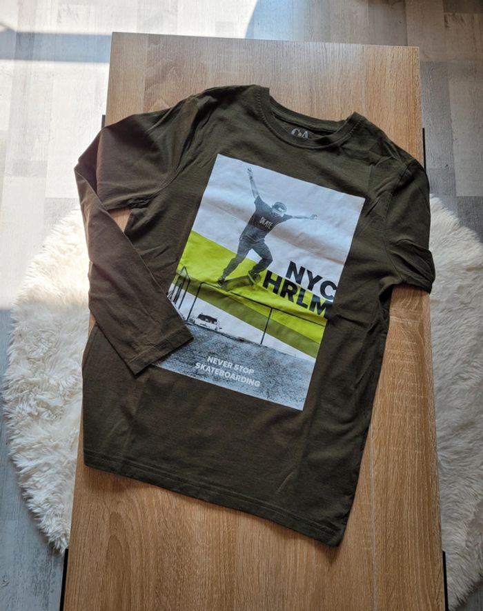 🔥 Lot de 2 tee shirts C&A 🔥 Taille 12 ans - photo numéro 4