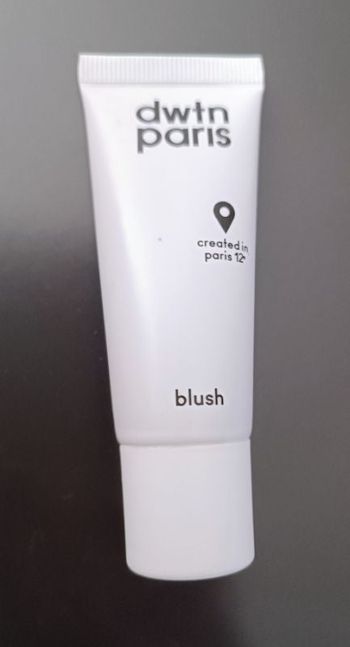 Blush liquide DWTN Paris, vegan