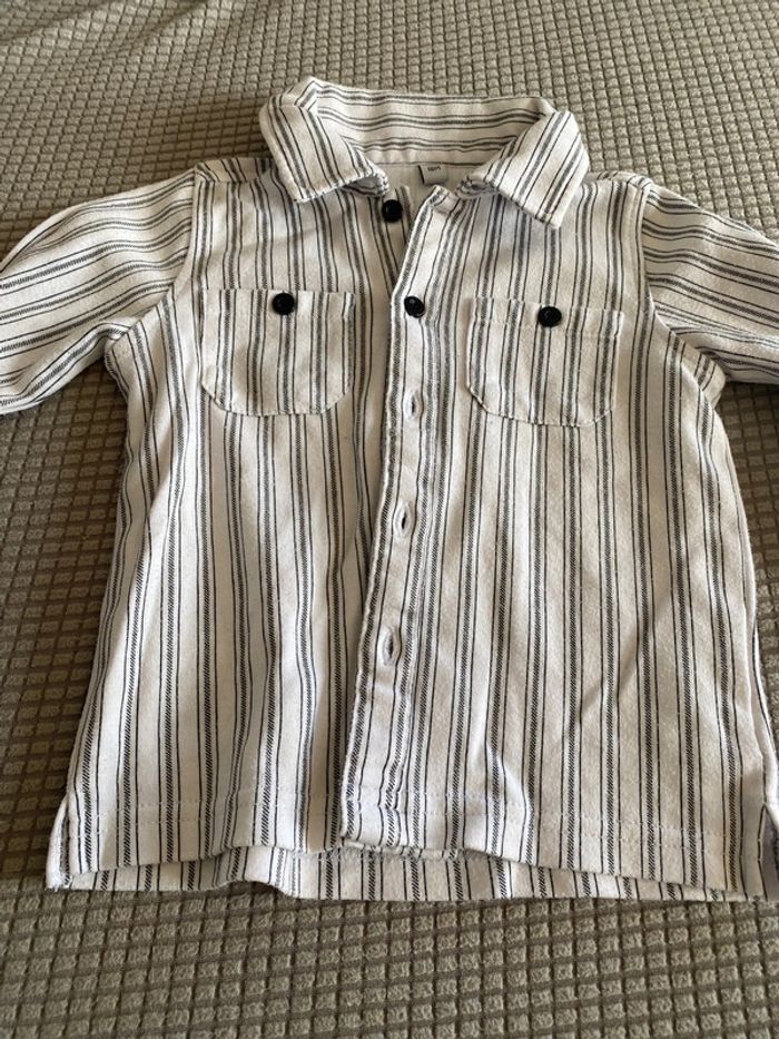 Lot deux polos chemises gilets fluides bébé 18 mois - photo numéro 6