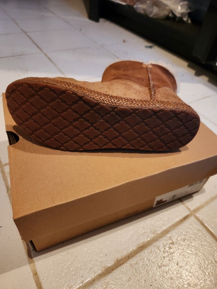 Chaussures UGG t.37 - photo numéro 3