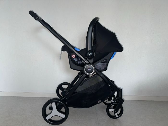 Poussette Chicco best friend comme neuve - photo numéro 9