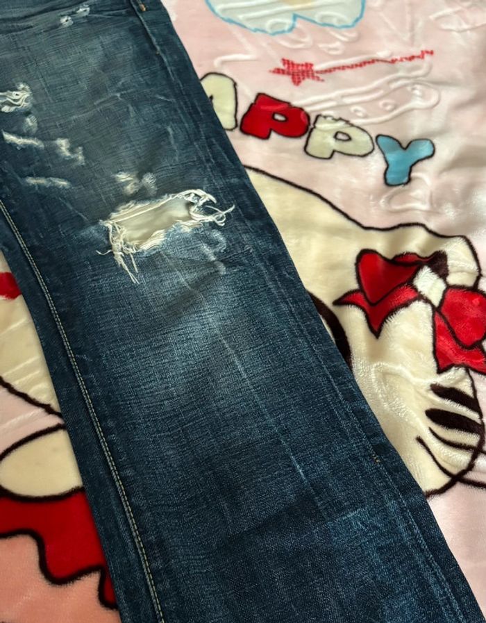 Jeans bleu troué - photo numéro 9