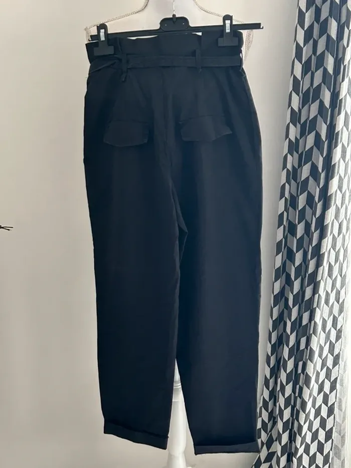 pantalon taille haute ZARA taille 34 - photo numéro 4