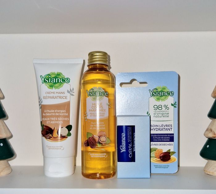 Lot de 3 produits soins ysiance  neuf