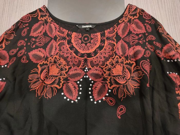 Haut Desigual - photo numéro 2