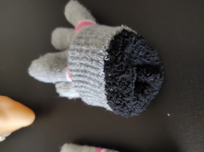 Gants chauds fille 6 ans – Doublés polaire – Rayés – Bon état - photo numéro 3