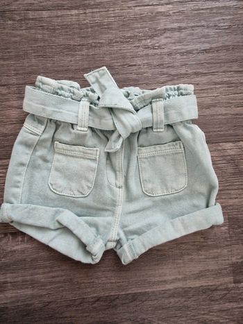 Short bébé fille