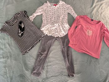 Ensemble fille 5-6 ans
