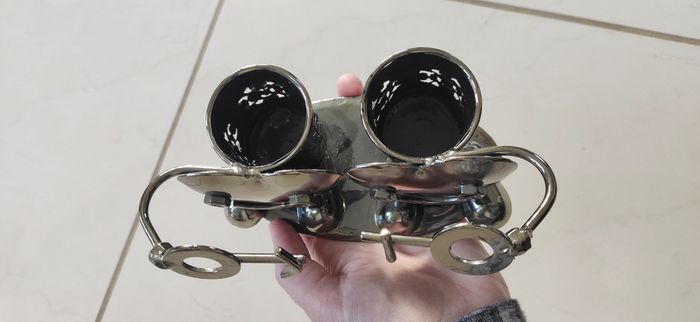 Sculpture couple sel et poivre - photo numéro 4