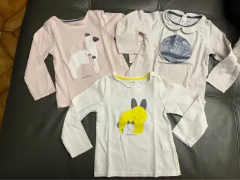 Lot 3 t shirt okaidi 23 mois