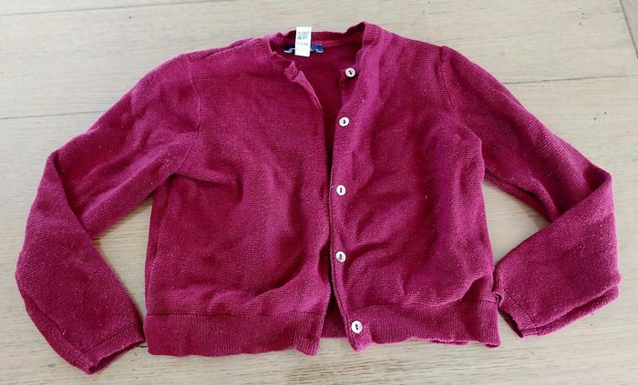 Gilet fille 6ans en très bon état