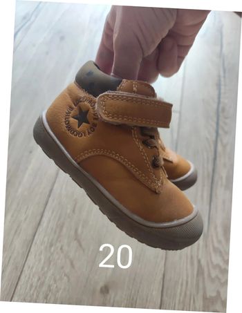 Chaussures Camel pointure 20
