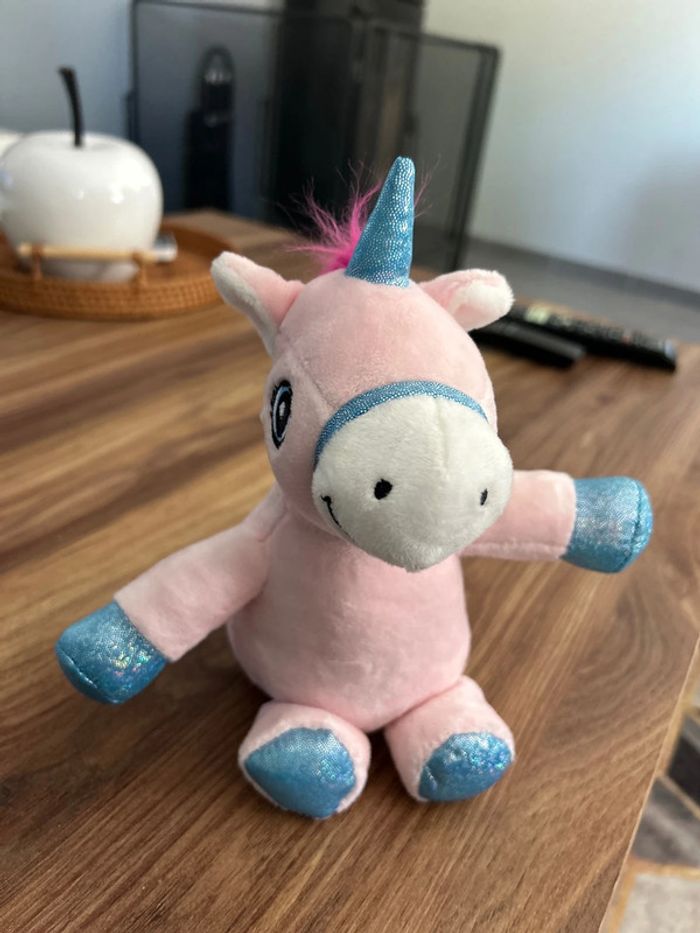 Peluche licorne