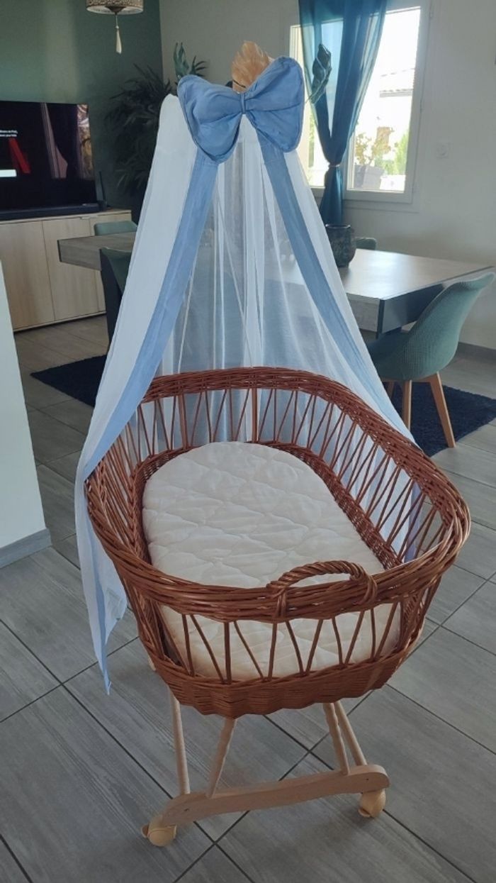 Berceau en osier - photo numéro 2