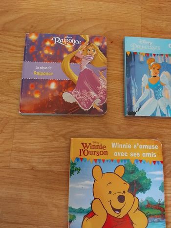 Lot petits livres Disney