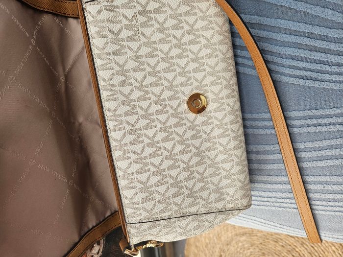 Joli sac beige Michael kors - photo numéro 4