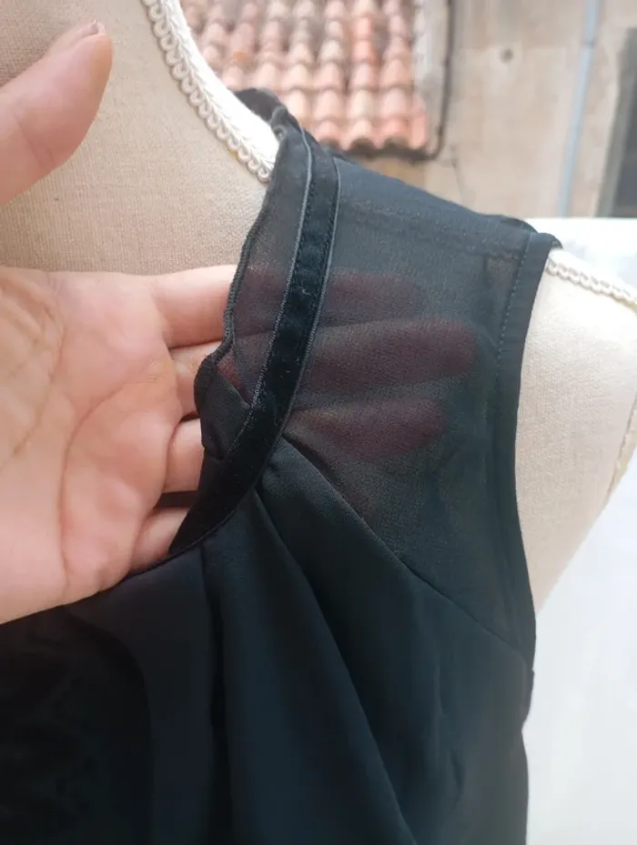 Robe noire Desigual motifs velours - Taille 40 - photo numéro 7
