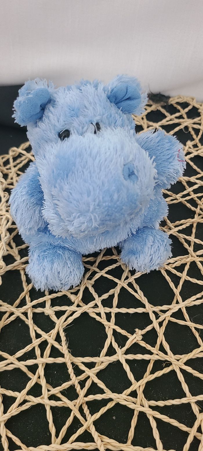 Russ Berrie Luvvies Lauren Hippo Peluche bleue - photo numéro 4