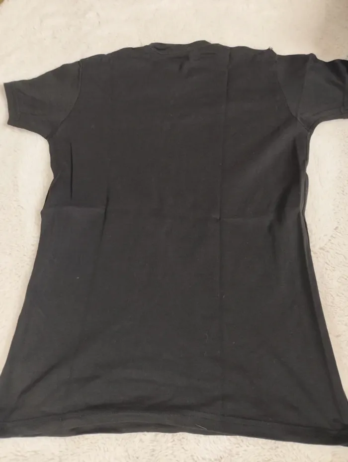 Tee shirt noir diesel S - photo numéro 2