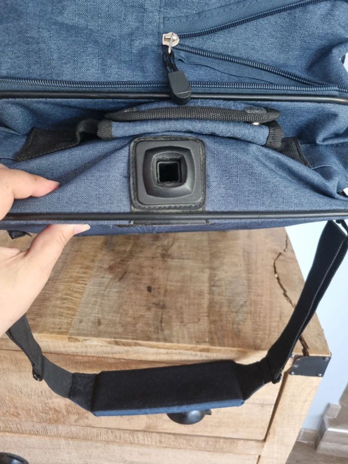 Valise rodelle - photo numéro 5