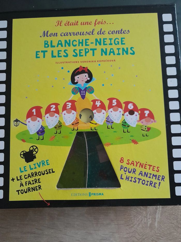Mon carrousel de contes - Blanche-neige et les 7 nains