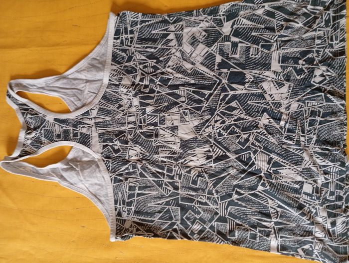 Débardeur blanc et bleu Nike Taille XS/S - photo numéro 8