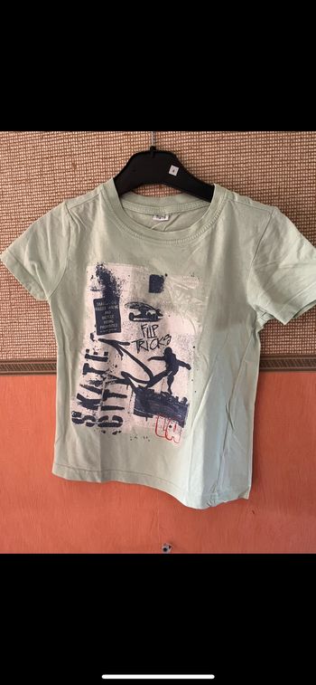Tee-shirts