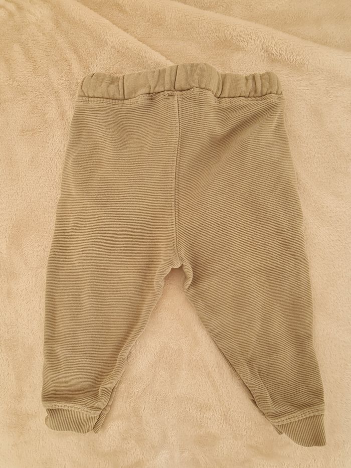 Lot 5 joggings - photo numéro 3