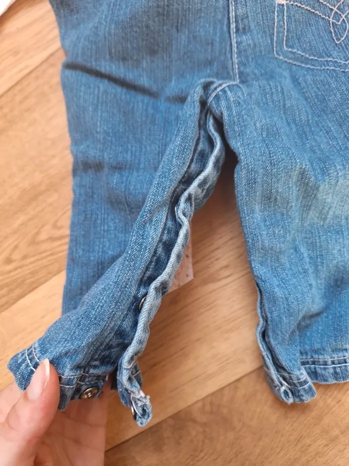 Ensemble t-shirt et jean fille en 6mois - photo numéro 4