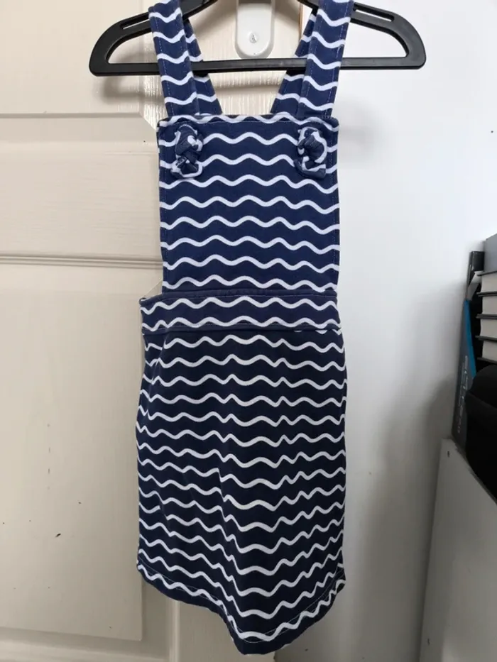 Robe salopette taille 6 ans
