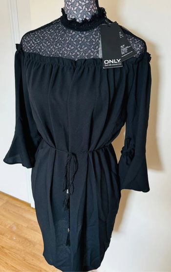 Super robe Only bi-matière