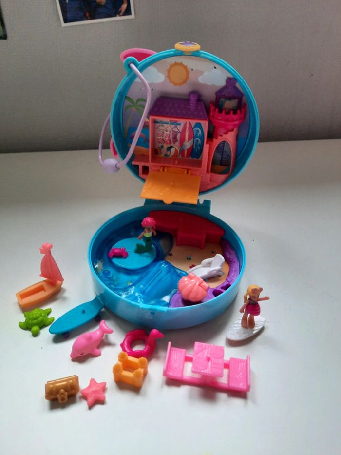 Polly pocket