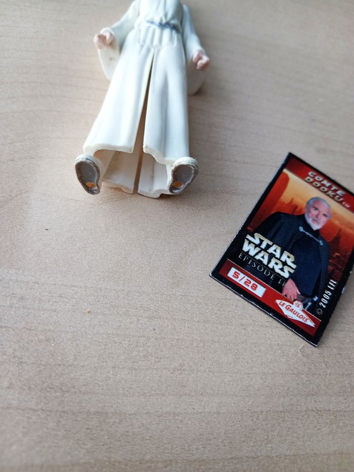 Figurine miniature Star Wars princesse Leia articulée - photo numéro 4