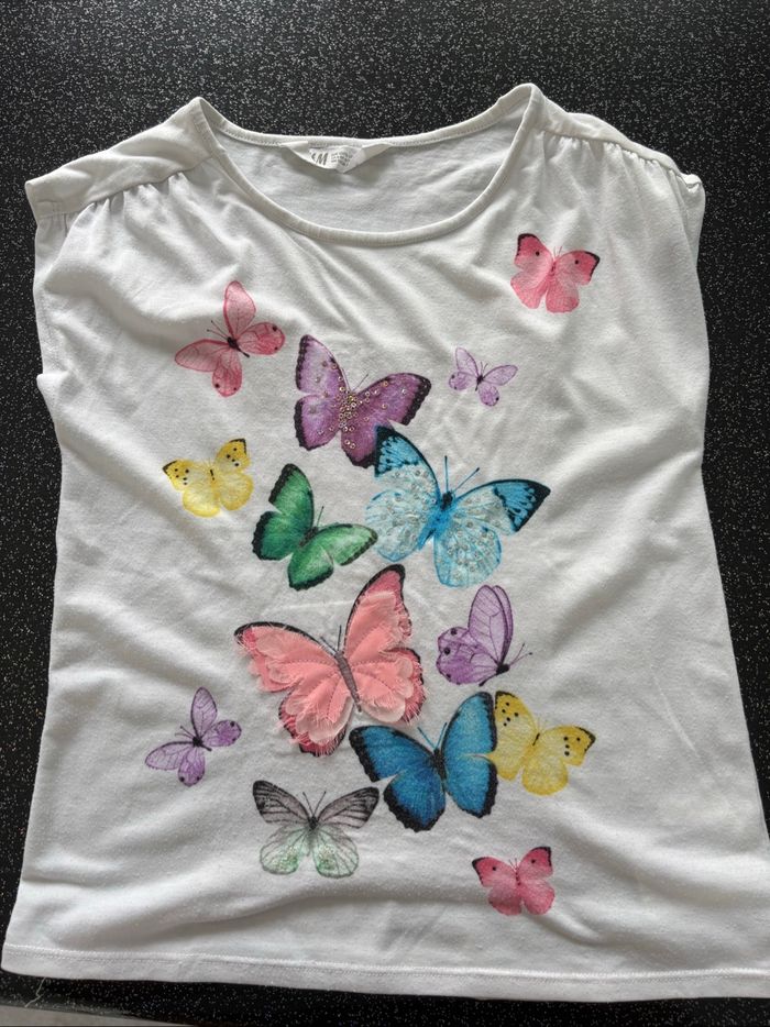 H&M - t-shirt papillon fille 6-8 ans