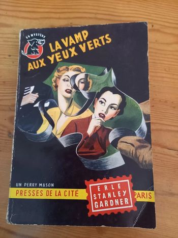 Roman Policier Vintage La Vamp aux Yeux Verts