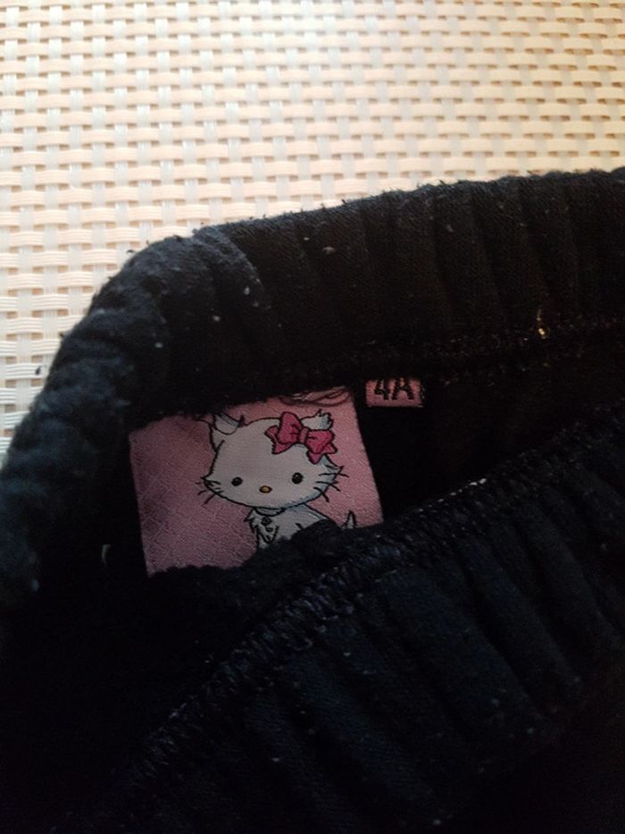 Jogging fille hello kitty  4 ans - photo numéro 2