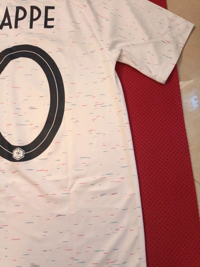 Maillot de foot Mbappe France, Nike Authentique Officiel taille Adulte L - photo numéro 9