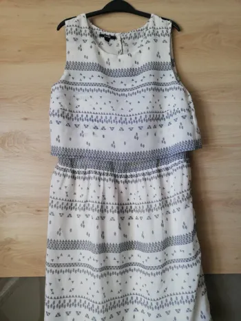 Robe ado